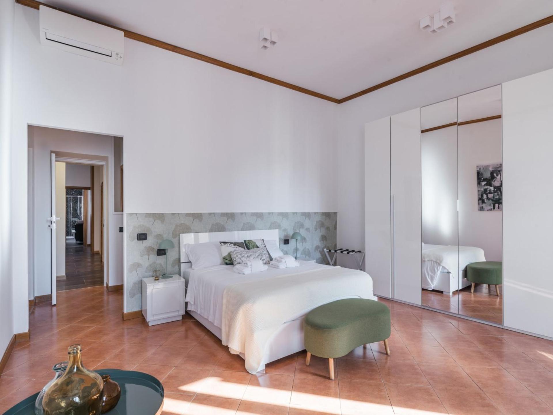 The Best Rent - Four-Room Apartment A Few Steps From The Trevi Fountain Екстериор снимка