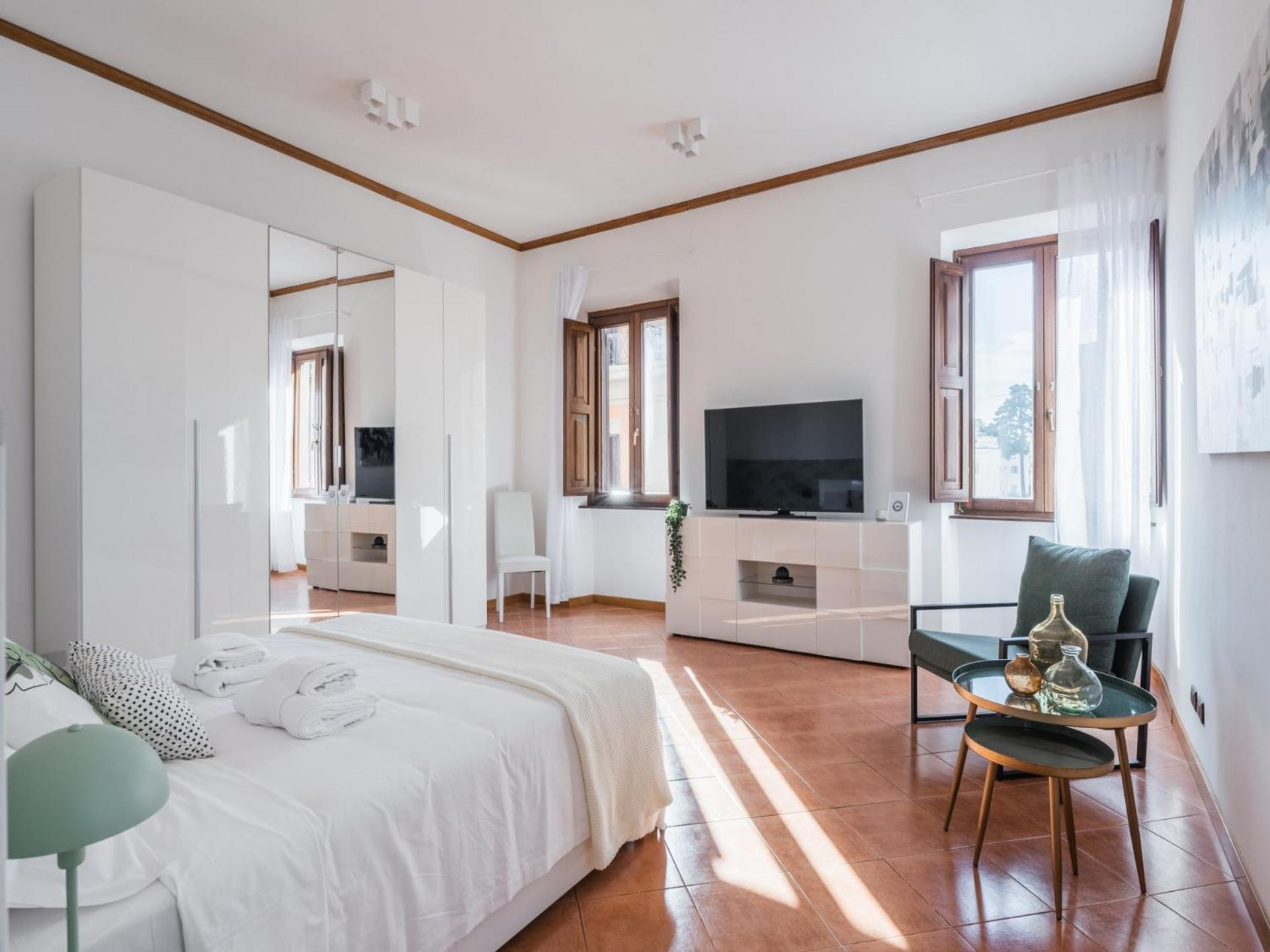 The Best Rent - Four-Room Apartment A Few Steps From The Trevi Fountain Екстериор снимка